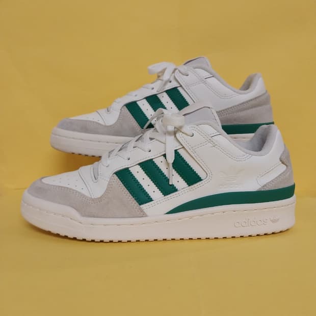 남성 아디다스 포럼 로우 스니커즈, 운동화 (265)