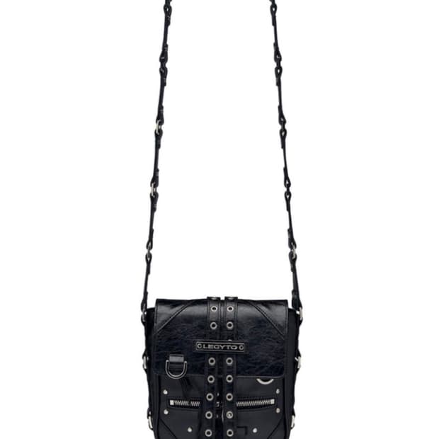 레씨토 Tenacity Leather Cross Bag 레더 크로스백