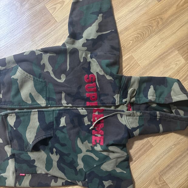 3번 입은 크림구매 슈프림 후드집업