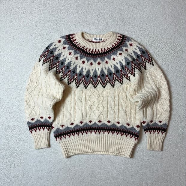 Cecilene 90's 노르딕 케이블 니트 PN7705