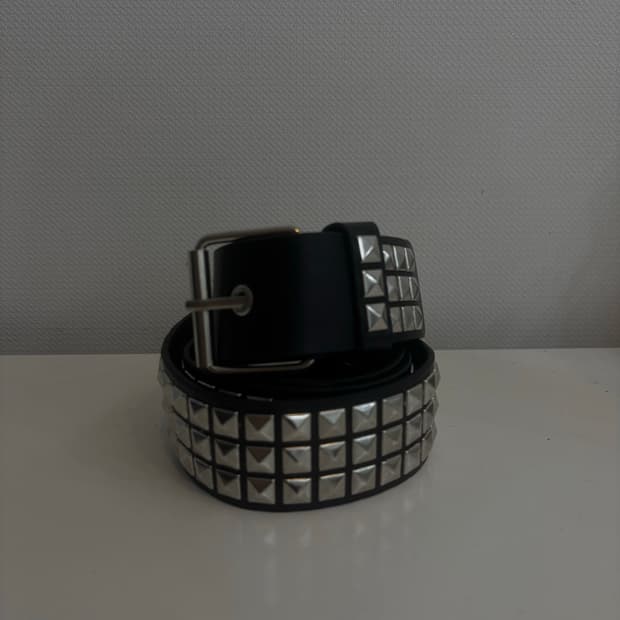 빈티지 스터드 벨트