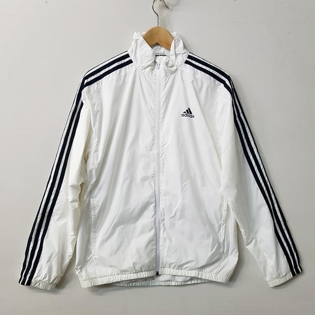 아디다스 기모 바람막이 점퍼 화이트