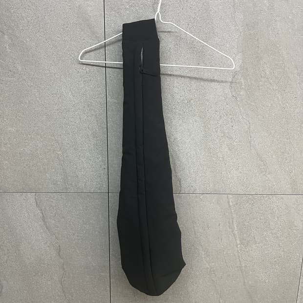 이지갭 스네이크 백