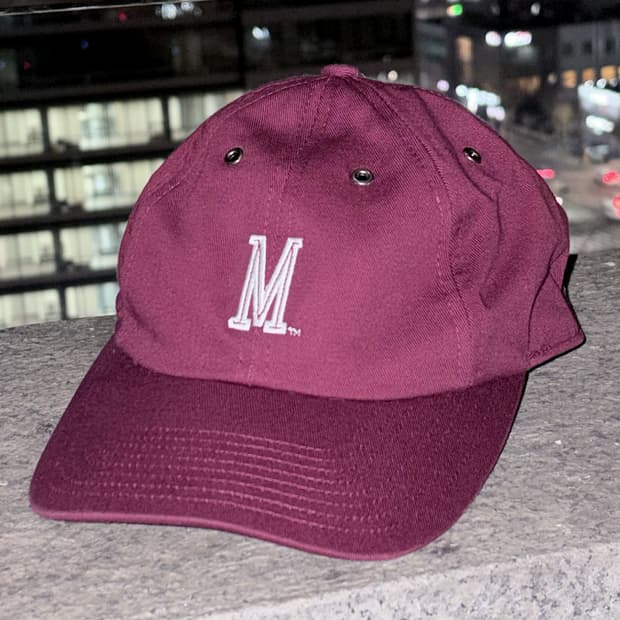 나이키 TEAM 버건디 자주 볼캡 ‘Maroon Tigers’