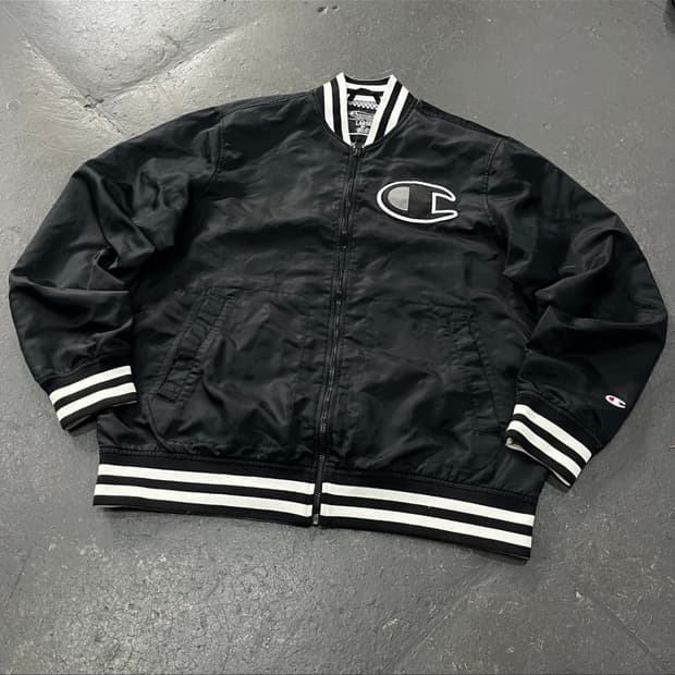 챔피온 바시티 야구점퍼 