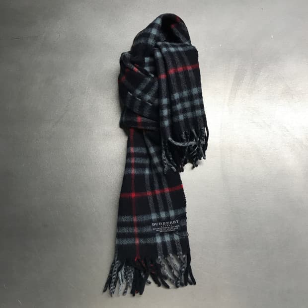 버버리 정품 캐시미어/울 머플러 네이비