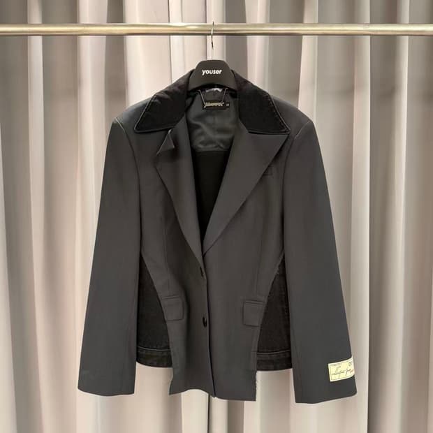 [새상품] yoser 디컨스트럭티드 데님 레이어드 블레이저