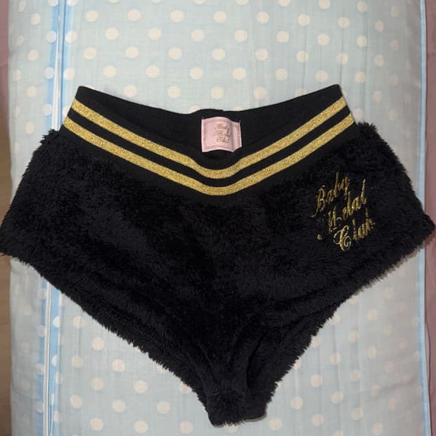 베이비메탈클럽 마쉬멜로우 퍼 금장골드 쇼츠 반바지 갸루일본빈티지