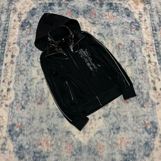 Bernings sho 00s bizz glitter satin hood