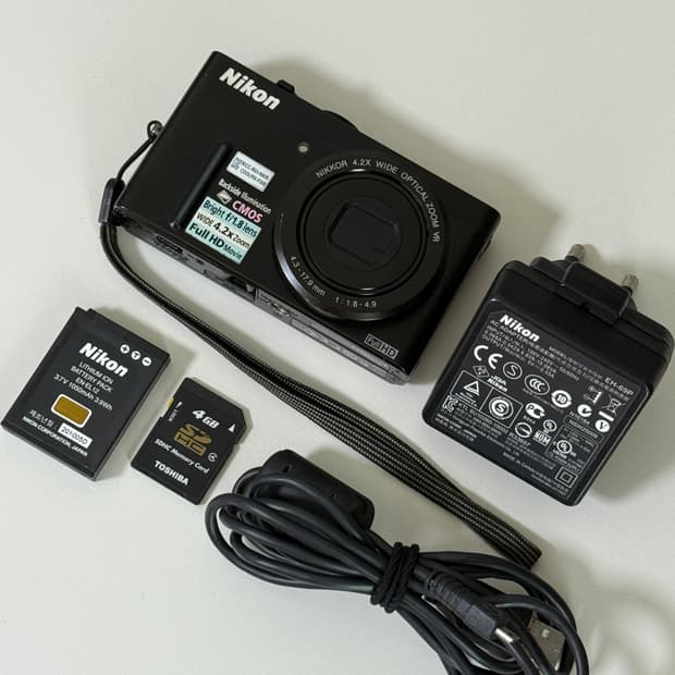 니콘 쿨픽스 P300 빈티지 디카 디지털카메라