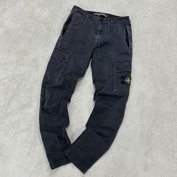 스톤 아일랜드 블랙 신형 카고 바지 L
