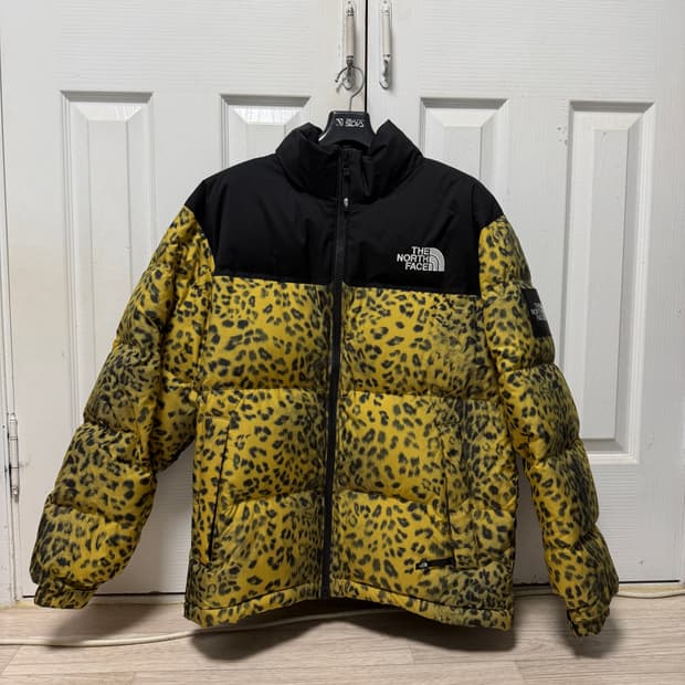 노스페이스 눕시 레오파드 패딩