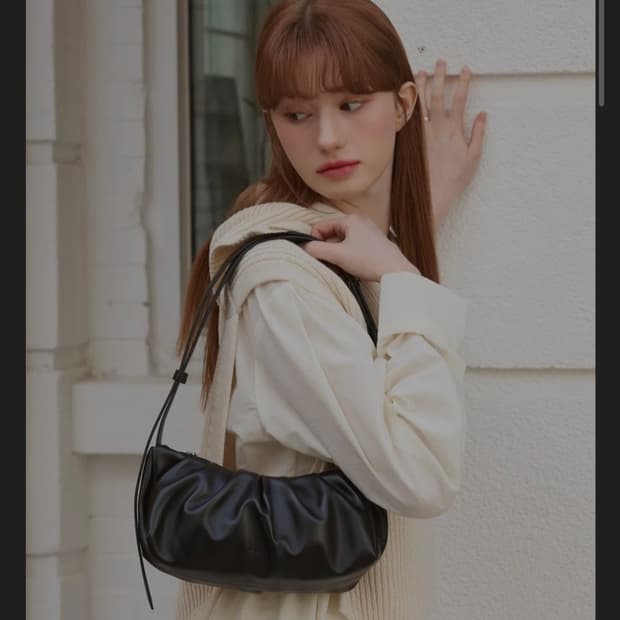 앨리스마샤(ALICEMARTHA)의 에린 미니 셔링백