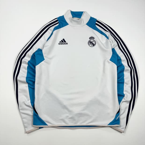 아디다스 레알 마드리드 풋볼 쉘탑 L