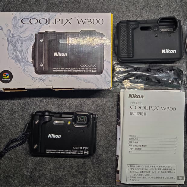 작례 있음) 니콘 쿨픽스 디카 W300 민트급 풀박스