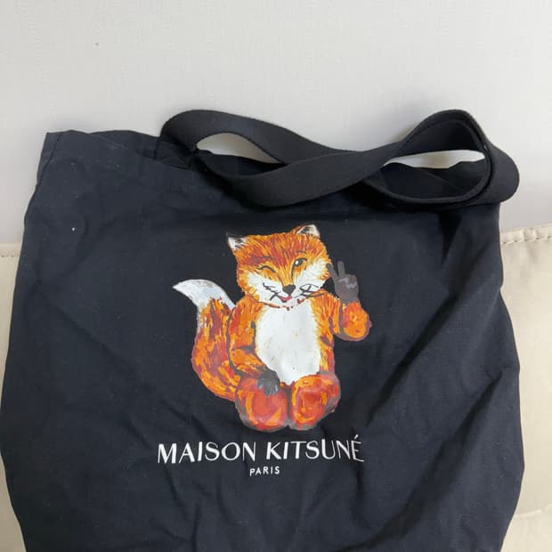 메종키츠네 에코백