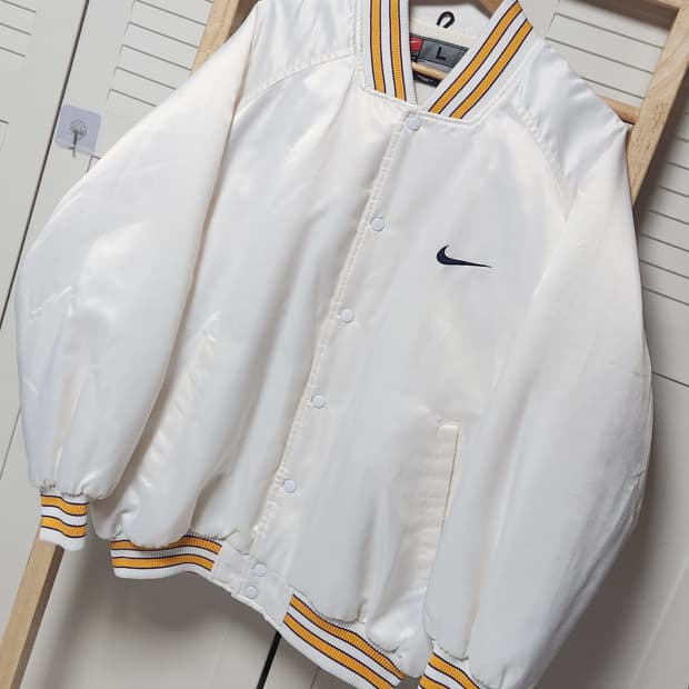 나이키 올드스쿨 바시티 스타디움 자켓