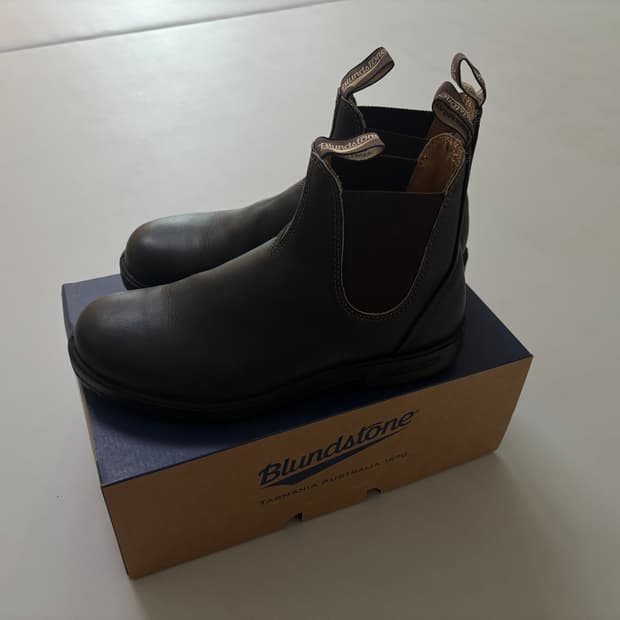 블런드스톤 600 브라운