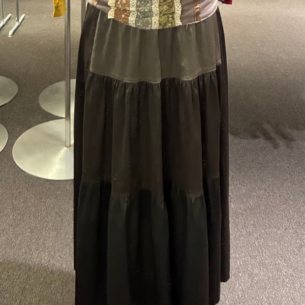 OS)Japanese vintage 브라운 새틴배색 플레어 스커트