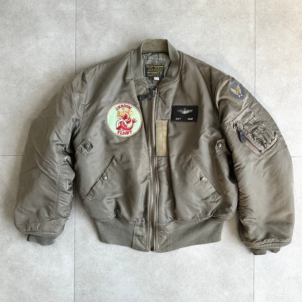 아비렉스 90s 드래곤 플라이트 MA-1 봄버