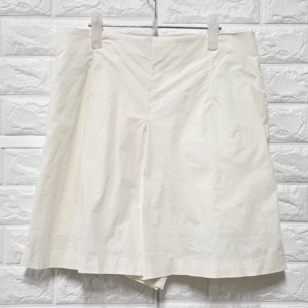 택포) 한섬 화이트 면 스커트 