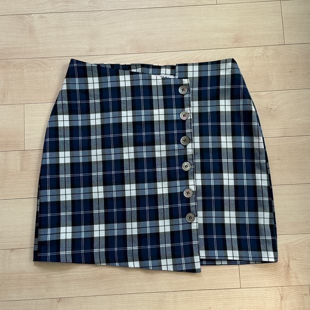 oioi 오아이오아이 체크 미니 스커트 s사이즈