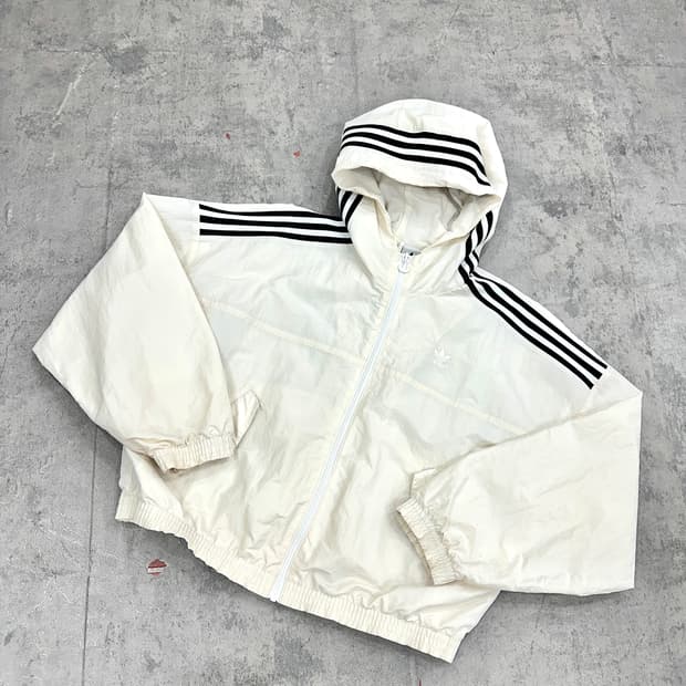 아디다스 크롭 바람막이S