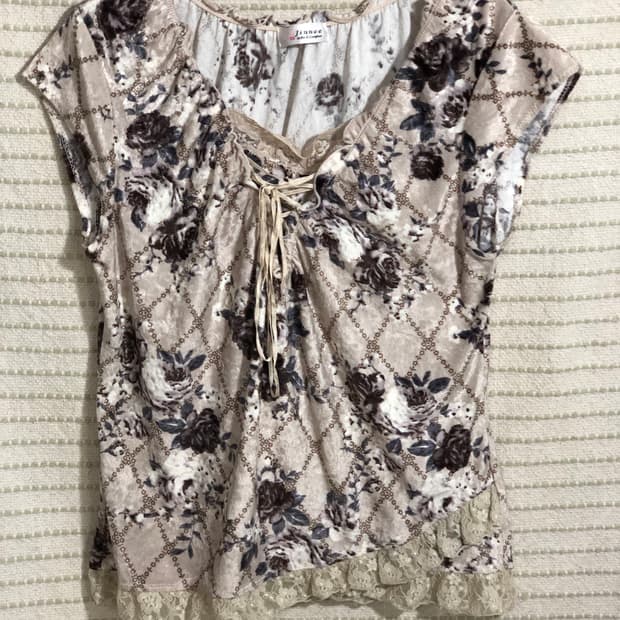 일본 빈티지 플라워 패턴 모리걸 반팔 레이어드 티셔츠