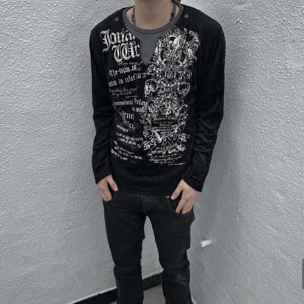 Beaumere skull printing velvet sleeve