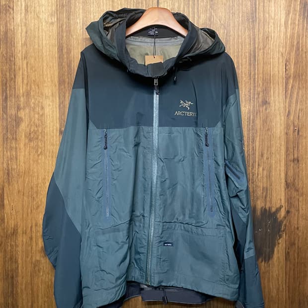 Arcteryx Beta SL Jacket