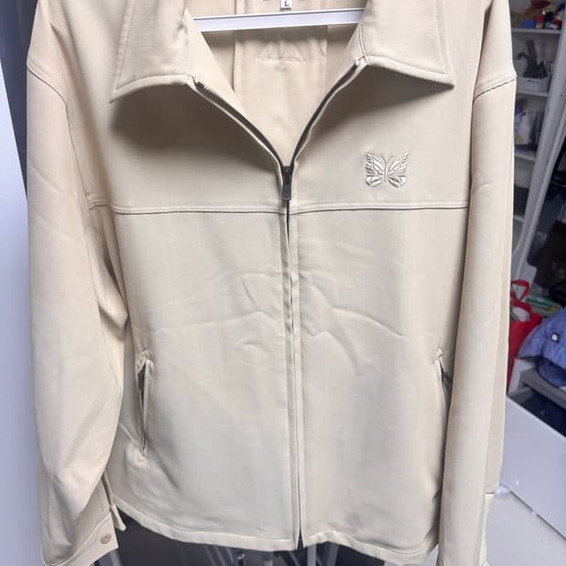 니들스 PE/R/PU 카발리 트윌 스포츠 자켓 베이지