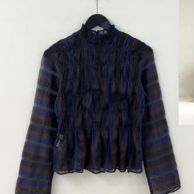 히로코 코시노 셔링 블라우스