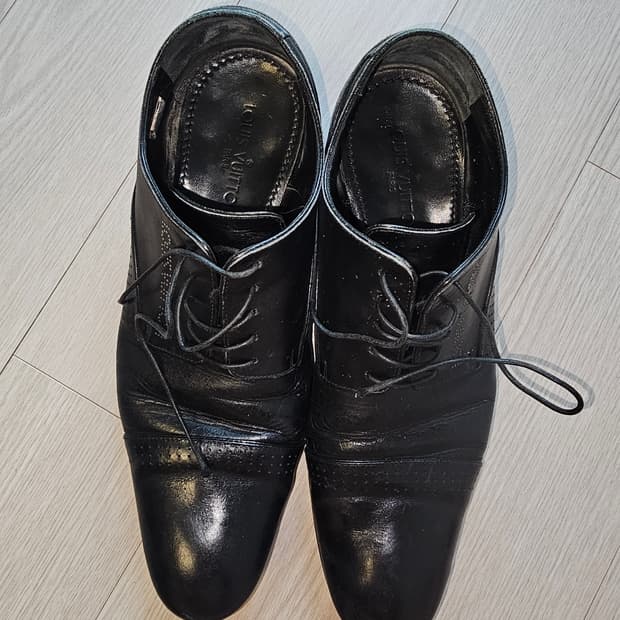 루이비통 블랙 정장 구두