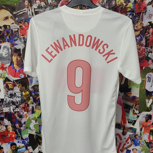 폴란드 12-13 레반도프스키 유니폼