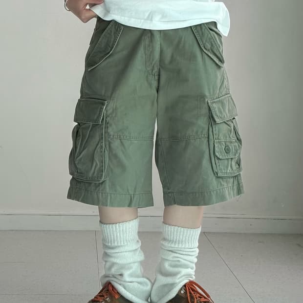 빈티지 카키 버뮤다 팬츠