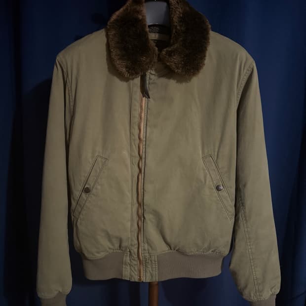 트로피 클로딩  Olive B-15 자켓