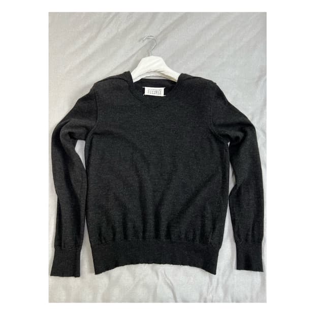 마틴 마르지엘라 브이넥 니트