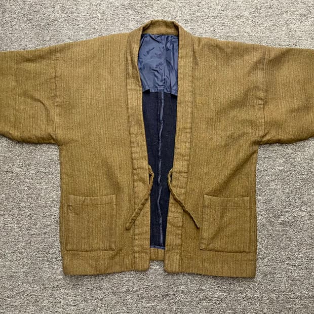 일본 전통 모직 유카타