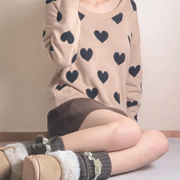 잉그니 일본빈티지 러블리 하트 패턴 니트