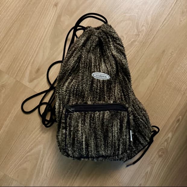 스컬프터Sculptor 퍼지 드로우스트링 백 카키