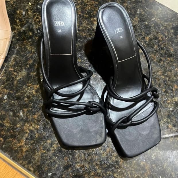 자라 힐 사이즈 35