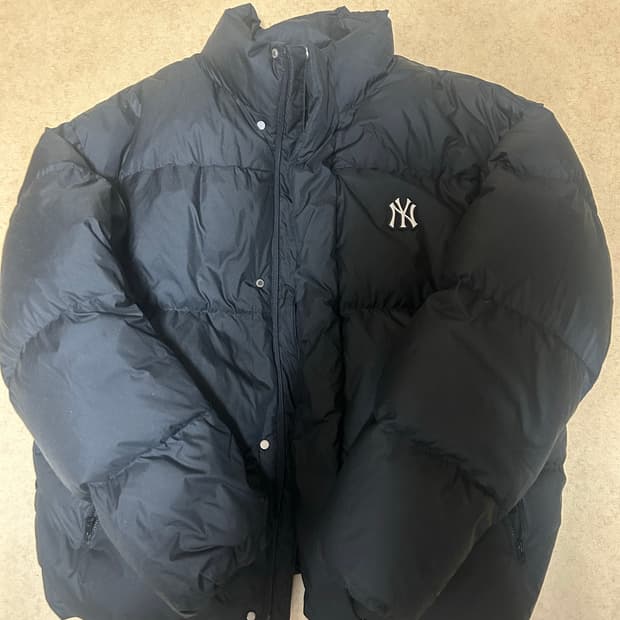 MLB 베이직 숏패딩 블랙