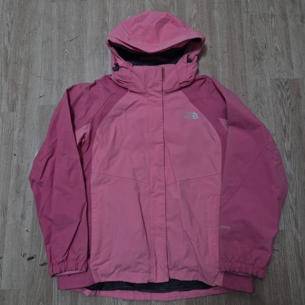 노스페이스 여성 핑크 하이벤트 후드 바람막이 스키점퍼 L(90)