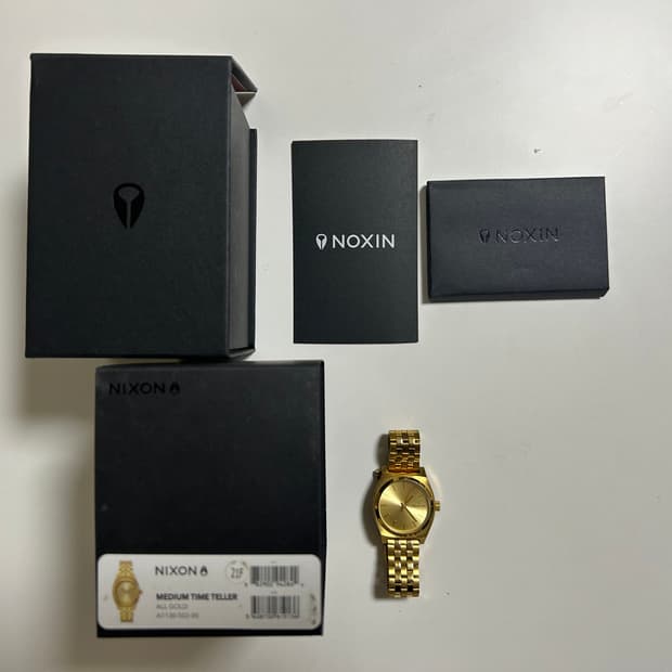 닉슨 타임셀러 금장