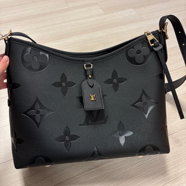 루이비통 앙프렝뜨 숄더백