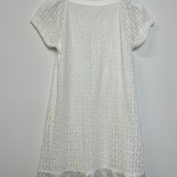 아이보리 레이스 라글란 탑