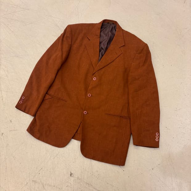 캠브릿지멤버스 다크오렌지 쓰리버튼 블레이저