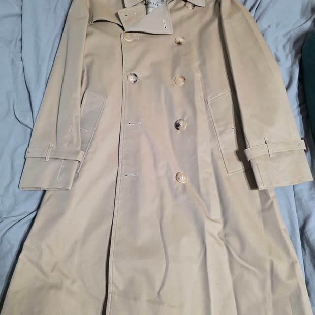 버버리 헤리티지 켄징턴 트렌치코트 50