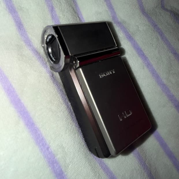 소니 핸디캠 hdr-tg1 제니카메라