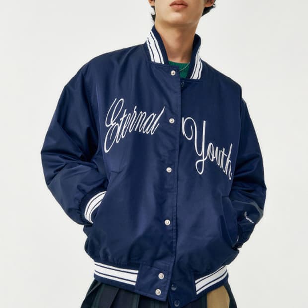 프롬아를 AR Symbol Varsity Jacket NAVY 바시티 자